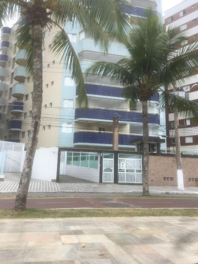 Pe Na Areia Do Caicara